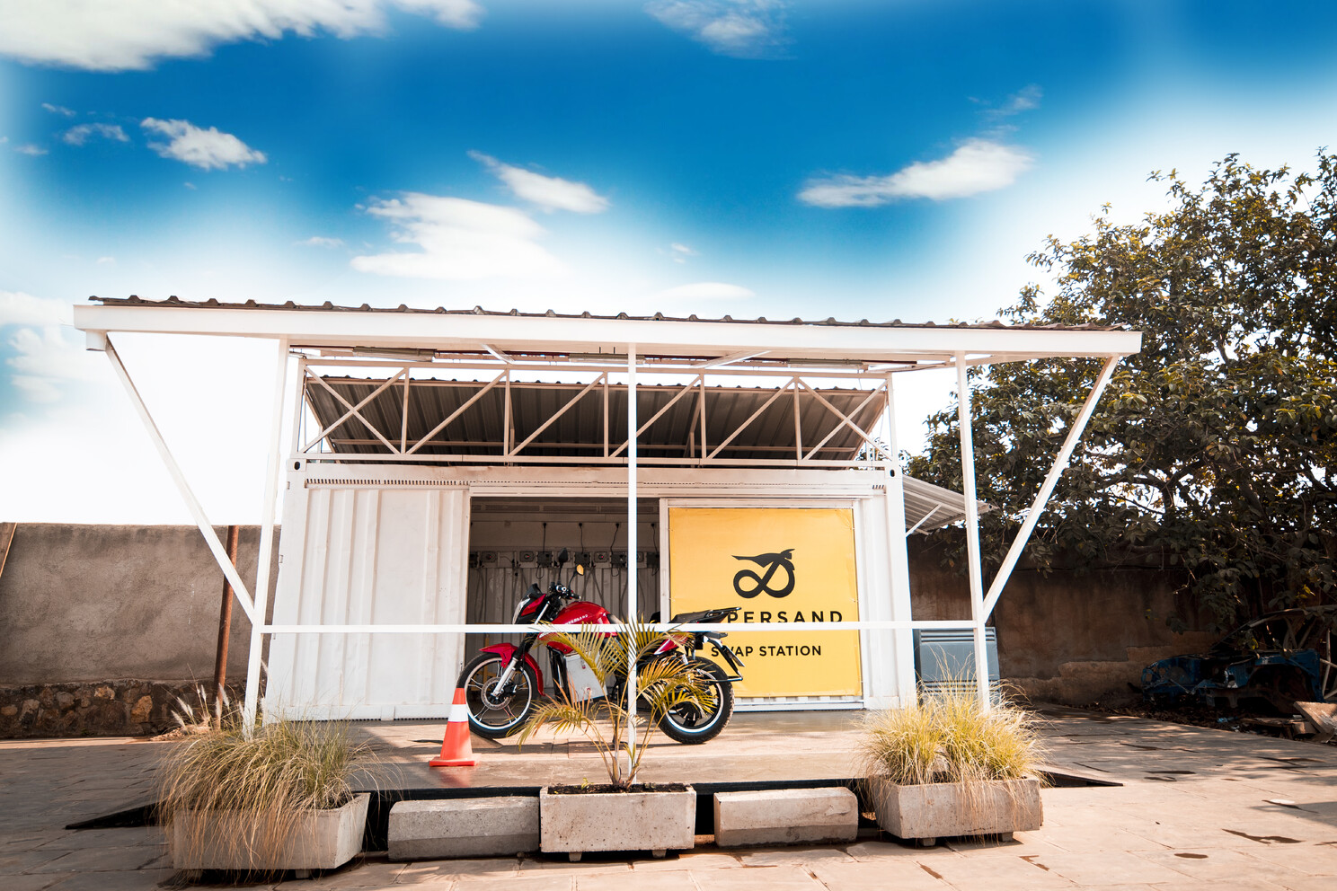 Supporting e-mobility pioneers in Africa